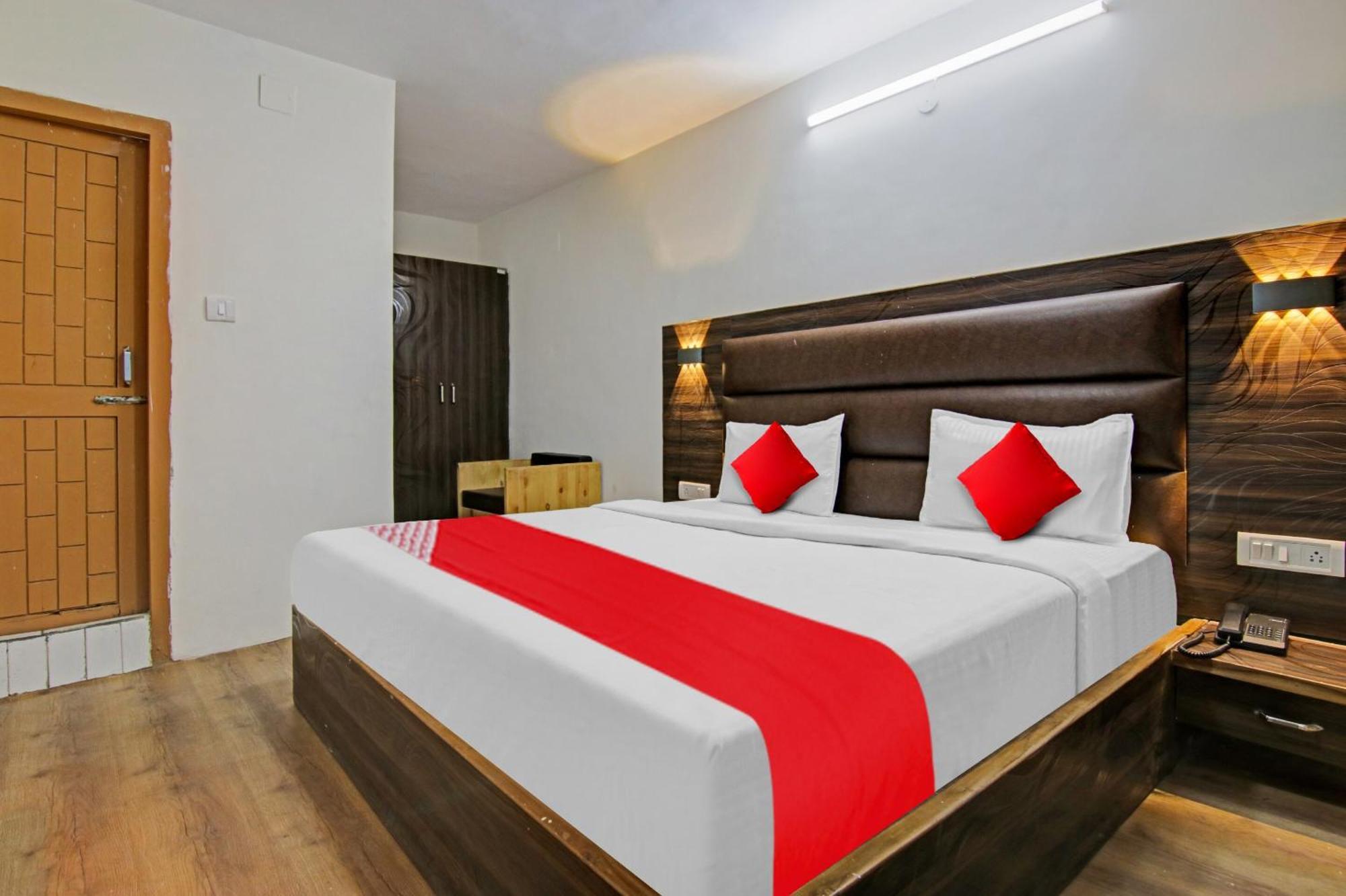 Hotel O Alfa Manāli Kültér fotó