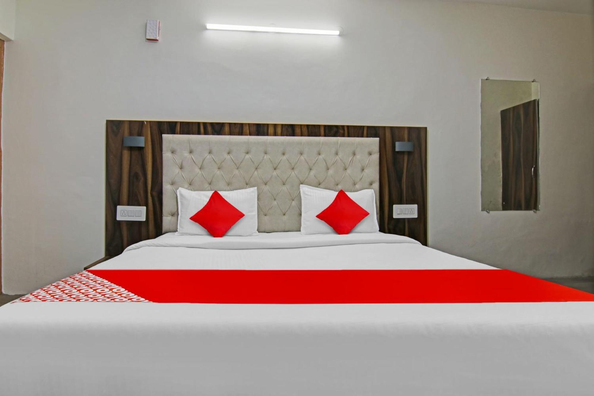 Hotel O Alfa Manāli Kültér fotó